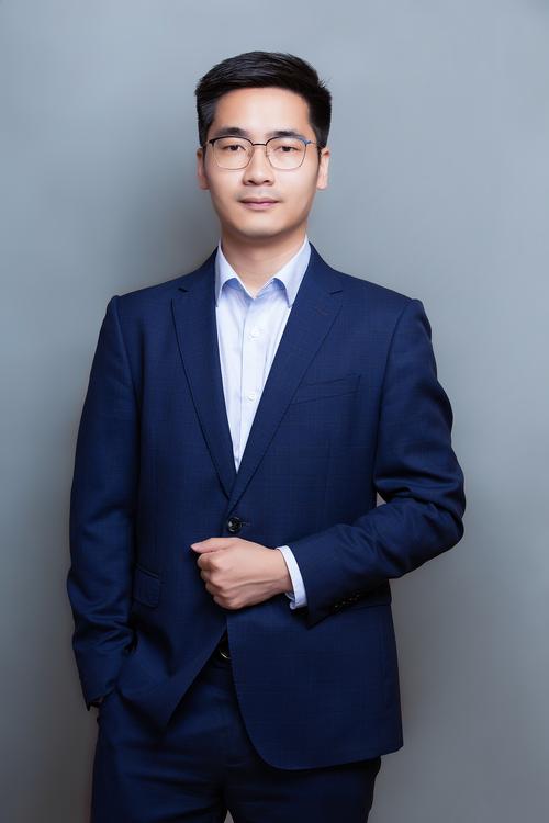 顾行舟 创意策略总监